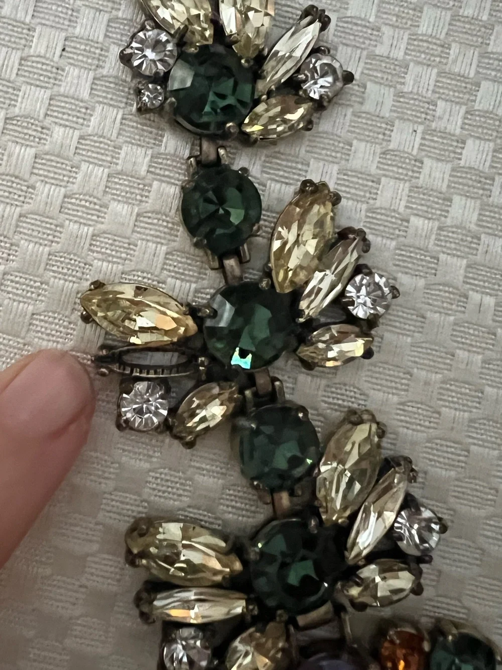 J.Crew Floral Cluster Crystal Statement Necklace - 1 Stone Missing - Picture 8 of 8